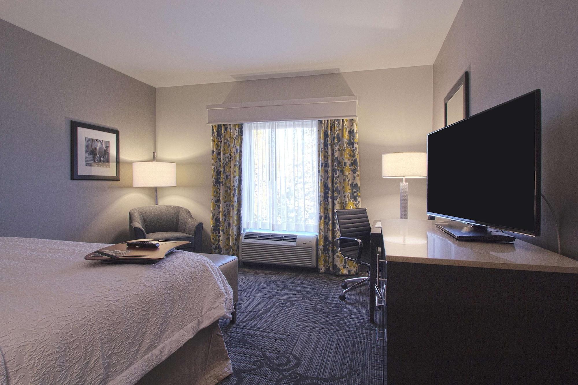 Hampton Inn & Suites Columbus/University Area Zewnętrze zdjęcie