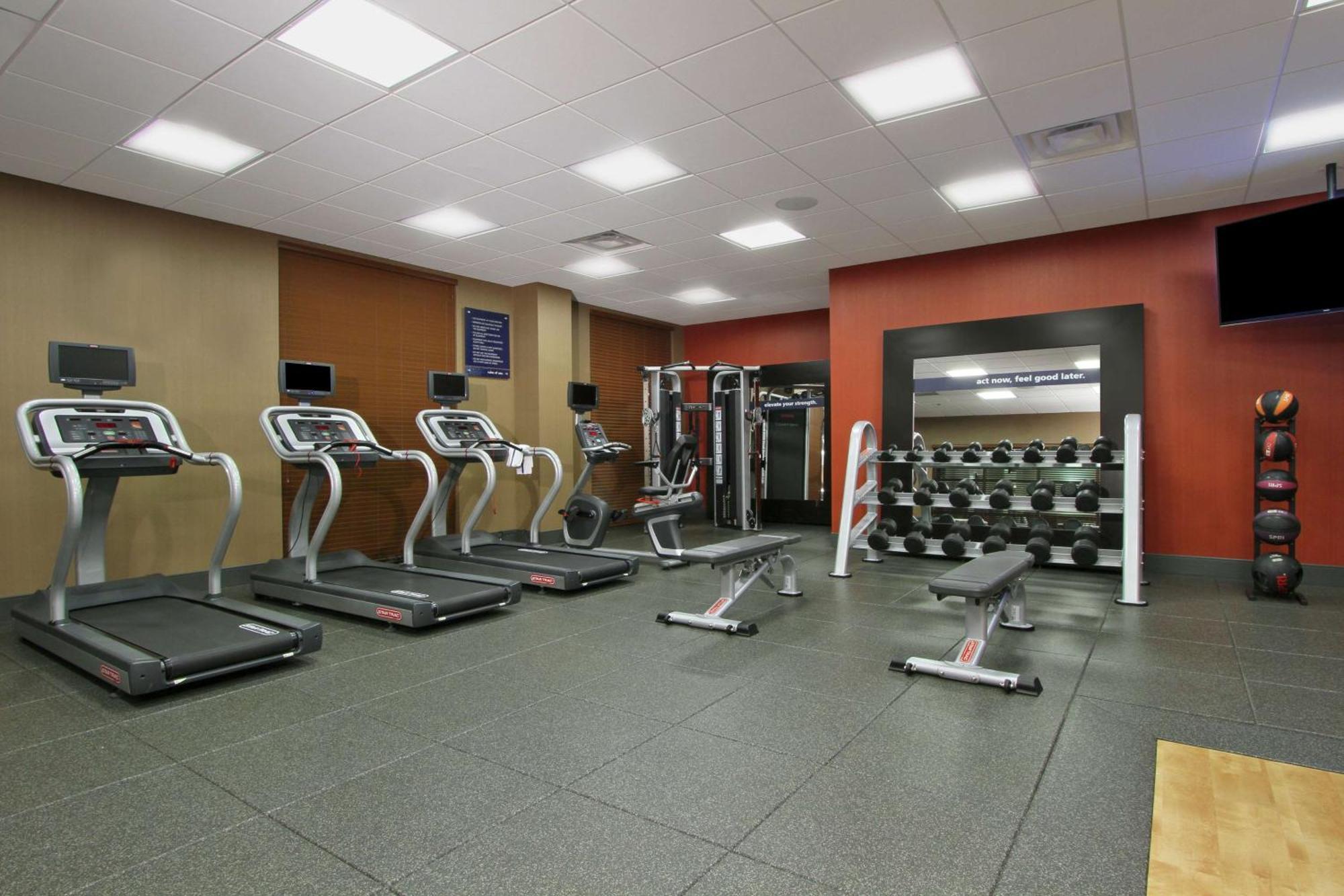 Hampton Inn & Suites Columbus/University Area Zewnętrze zdjęcie