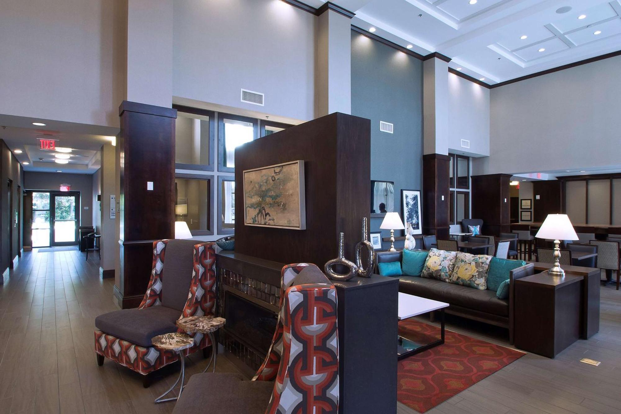Hampton Inn & Suites Columbus/University Area Zewnętrze zdjęcie