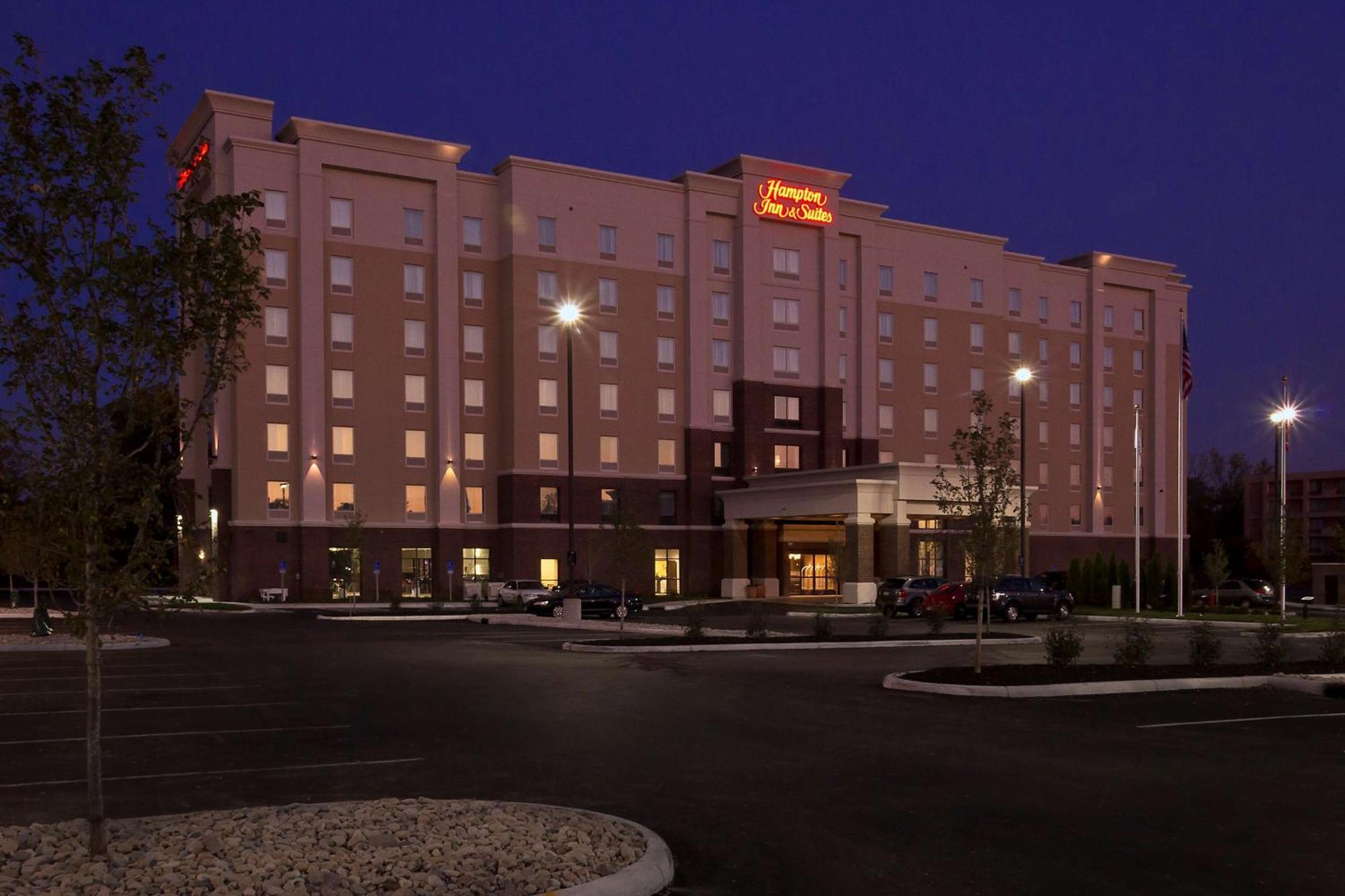 Hampton Inn & Suites Columbus/University Area Zewnętrze zdjęcie