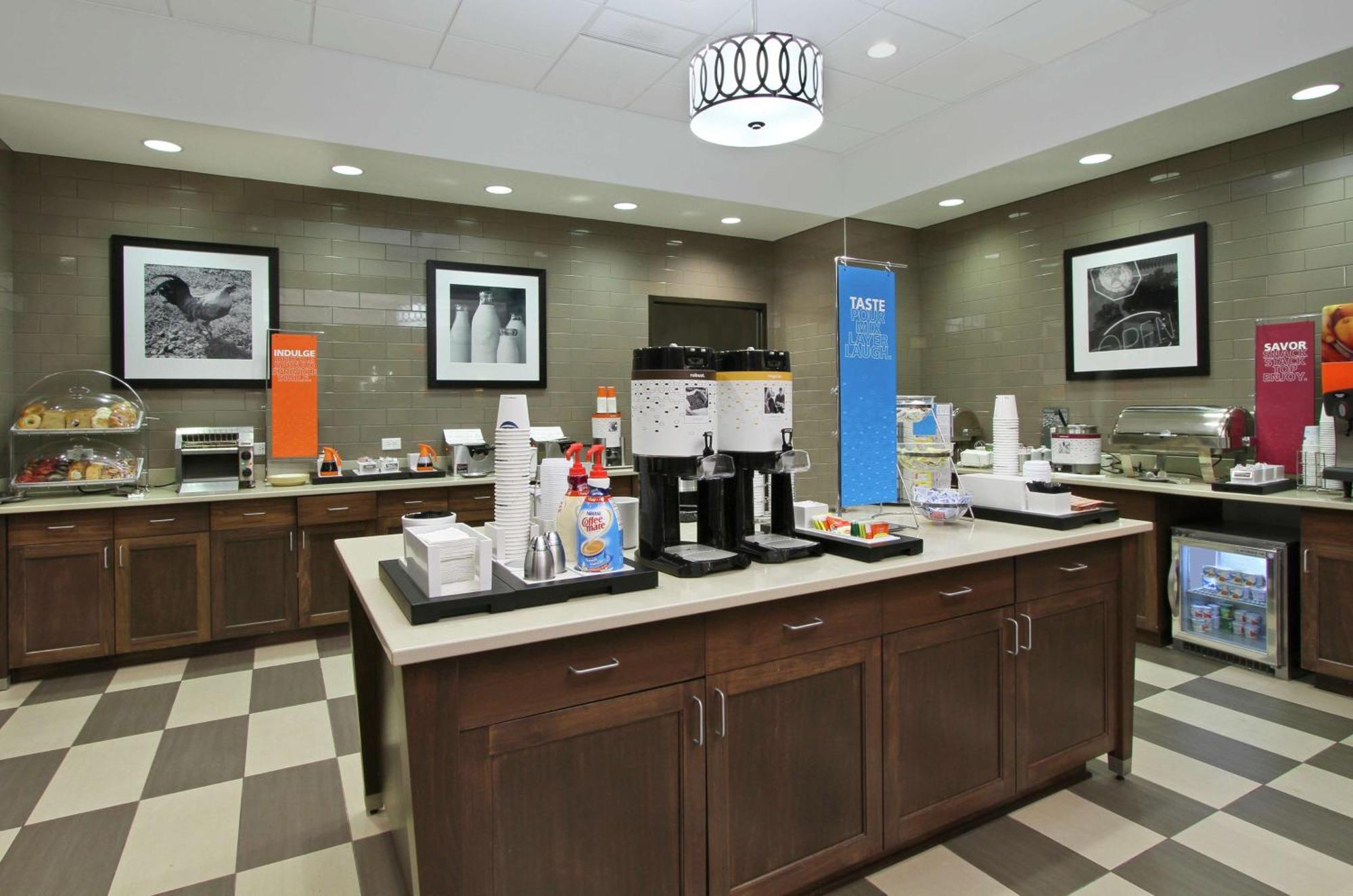 Hampton Inn & Suites Columbus/University Area Zewnętrze zdjęcie
